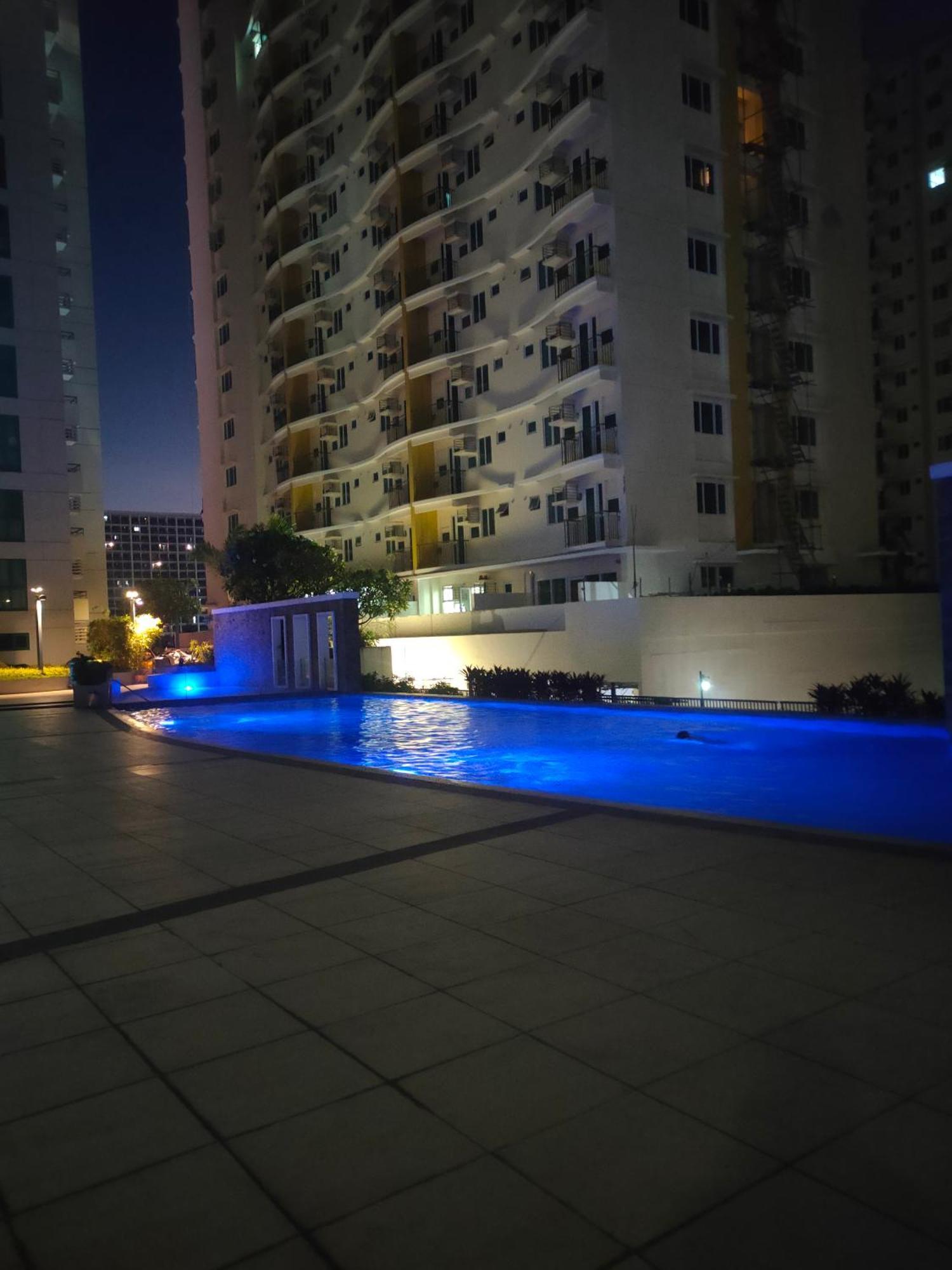 Bay Garden Club And Residences Pasay Extérieur photo